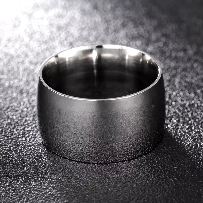Herrenring aus glattem Edelstahl
