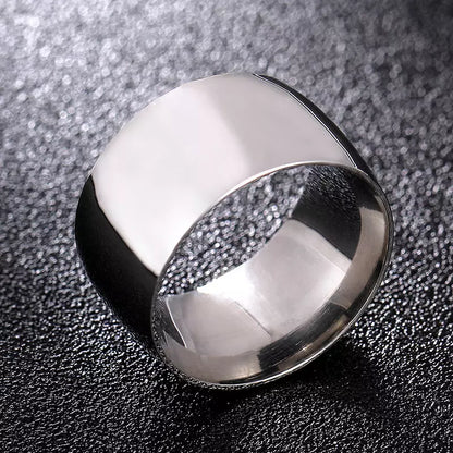 Herrenring aus glattem Edelstahl